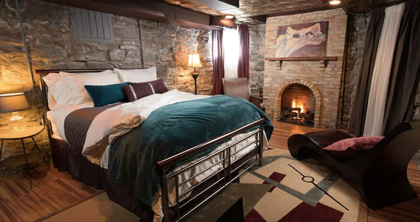 8 of the Most Romantic Getaways Near Ann Arbor, Michigan